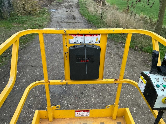 2003 pinguely - haulotte compact 12 hoogwerker - afbeelding 8 van  15