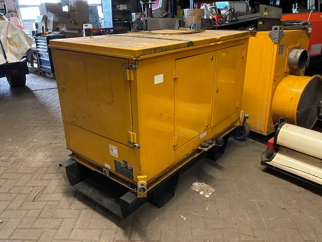 2003 polyma stroomgenerator - afbeelding 3 van  7