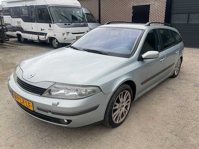 2003 renault laguna grand tour 1.8-16v expression personenauto - afbeelding 1 van  25