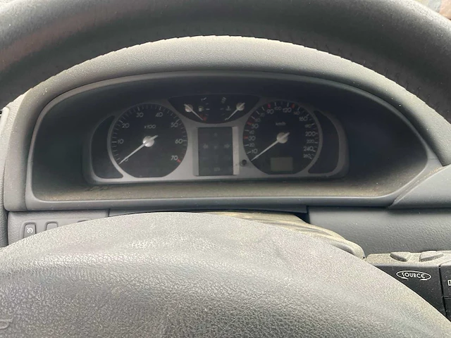 2003 renault laguna grand tour 1.8-16v expression personenauto - afbeelding 7 van  25