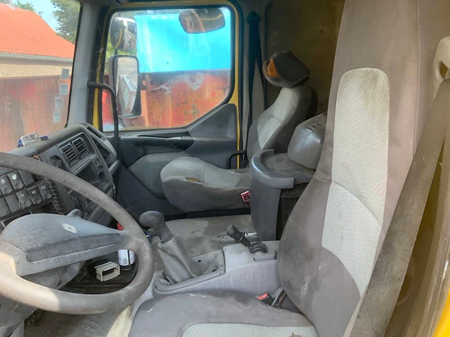 2003 renault midlum 220dci riool ontstopping vrachtwagen - afbeelding 12 van  19