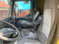 2003 renault midlum 220dci riool ontstopping vrachtwagen - afbeelding 14 van  28