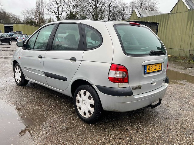 2003 renault scénic 1.6 personenauto - afbeelding 2 van  3