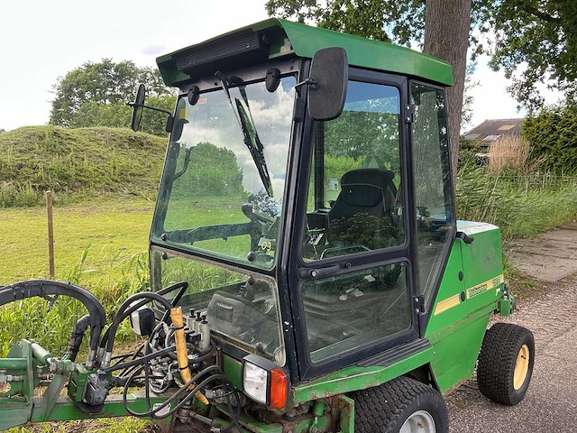 2003 roberine 1504 zelfrijdende werktuigdrager met onkruidborstel / veegborstel - afbeelding 3 van  24
