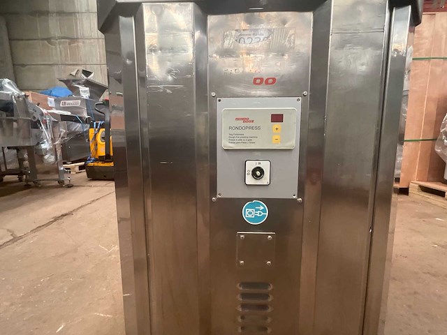 2003 rondo doge / seewer ag deegpers / persmachine voor bakkerijbakkerij bakkerijmachines, anderen - afbeelding 1 van  1