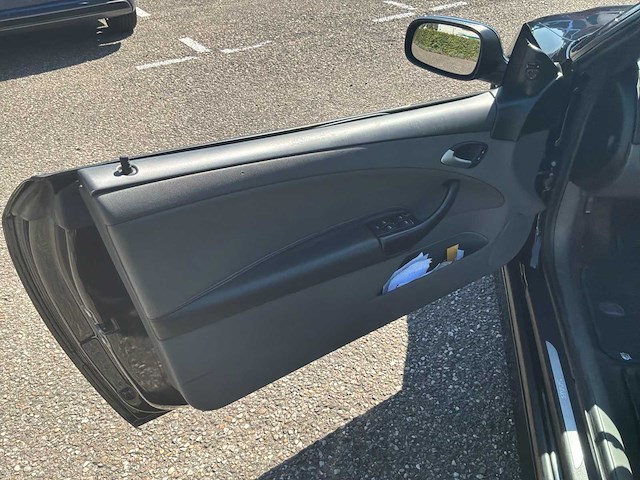 2003 saab 9-3 cabrio 1.8t vector personenauto - afbeelding 30 van  73