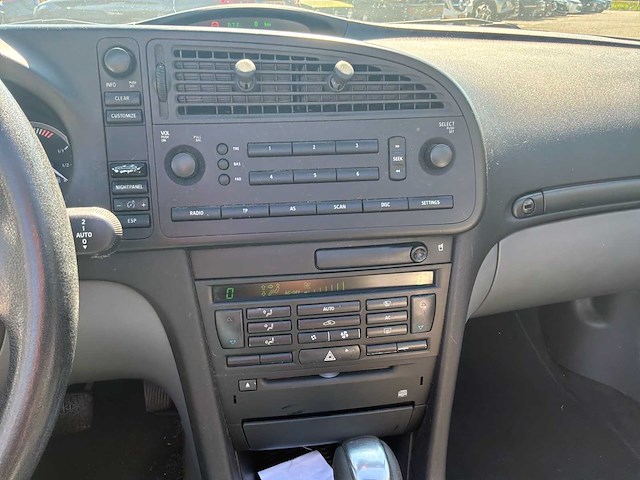 2003 saab 9-3 cabrio 1.8t vector personenauto - afbeelding 37 van  73