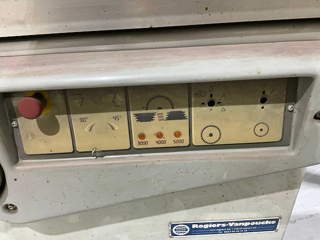 2003 sicar express 3200c platen opdeelzaagmachine - afbeelding 14 van  17