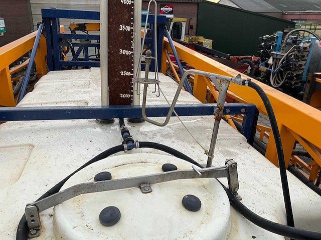 2003 sieger-hd robuust veldspuit - afbeelding 15 van  20