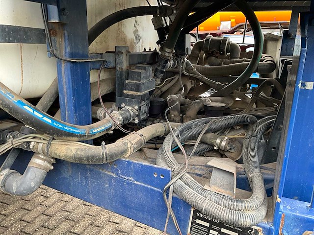 2003 sieger-hd robuust veldspuit - afbeelding 8 van  20