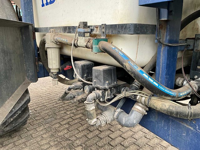 2003 sieger-hd robuust veldspuit - afbeelding 19 van  20