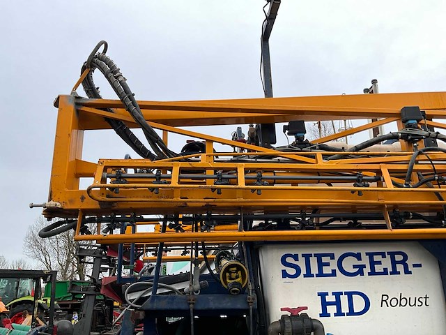 2003 sieger-hd robuust veldspuit - afbeelding 14 van  20