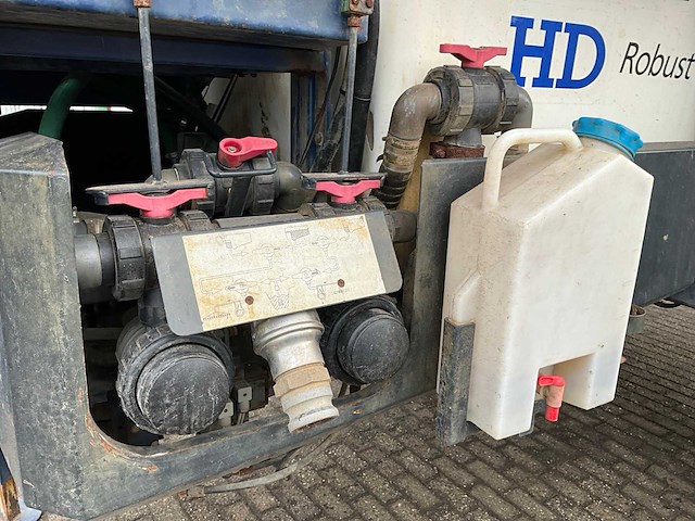 2003 sieger-hd robuust veldspuit - afbeelding 12 van  20