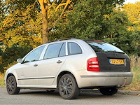 2003 skoda fabia combi 1.4-16v creation personenauto - afbeelding 7 van  10