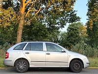 2003 skoda fabia combi 1.4-16v creation personenauto - afbeelding 7 van  13