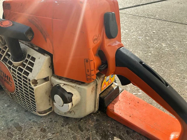 2003 stihl ms 210 c kettingzaag - afbeelding 3 van  5