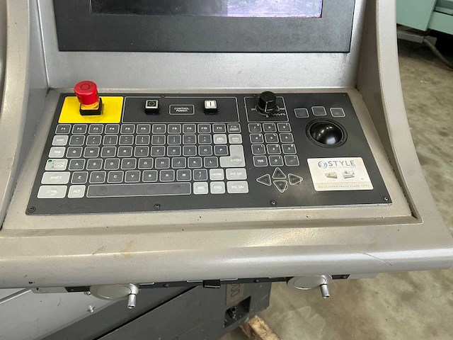 2003 style 350x1000 cnc-draaibank - afbeelding 4 van  17