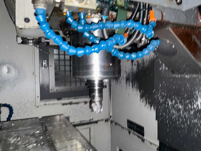 2003 supermax ycm-fv56a verticale cnc-bewerkingscentrum - afbeelding 23 van  24