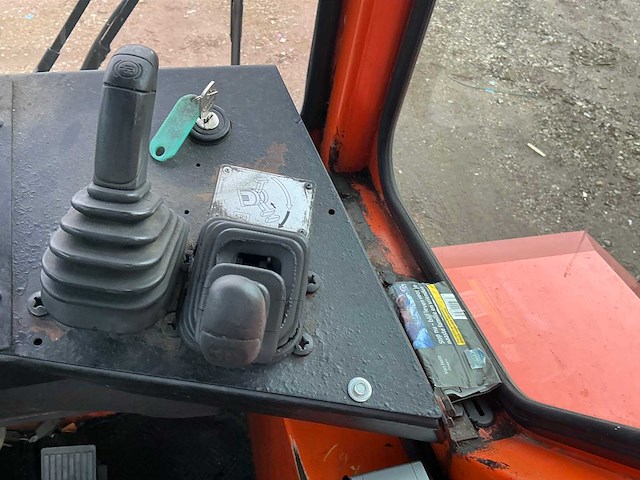 2003 terberg yt220 terminaltrekker - afbeelding 13 van  26