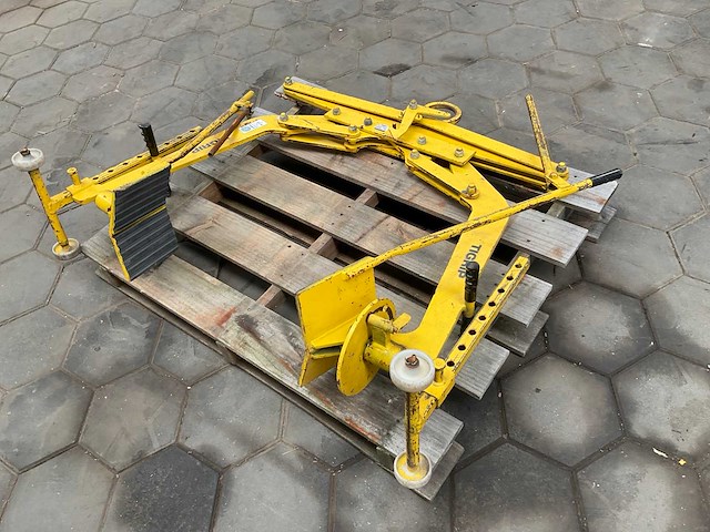 2003 tigrip tfa 0,3/600d barrel lifter - afbeelding 3 van  5
