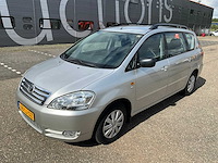 2003 toyota avensis verso 2.0i 7-persoons personenauto 68-lj-dz - afbeelding 1 van  35