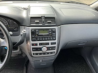 2003 toyota avensis verso 2.0i 7-persoons personenauto 68-lj-dz - afbeelding 17 van  35