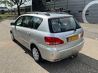 2003 toyota avensis verso 2.0i 7-persoons personenauto 68-lj-dz - afbeelding 23 van  35