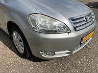 2003 toyota avensis verso 2.0i 7-persoons personenauto 68-lj-dz - afbeelding 4 van  34