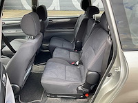 2003 toyota avensis verso 2.0i 7-persoons personenauto 68-lj-dz - afbeelding 23 van  34