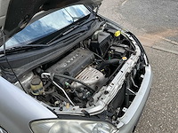 2003 toyota avensis verso 2.0i 7-persoons personenauto 68-lj-dz - afbeelding 27 van  34