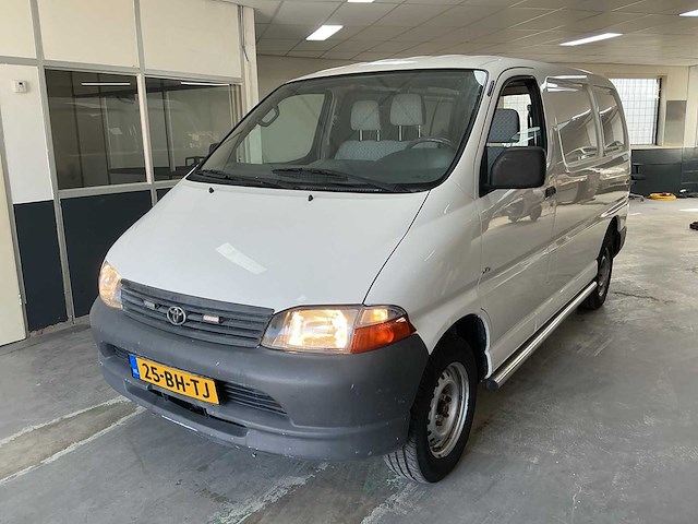 2003 toyota hiace 2.5 d4-d 90 bedrijfswagen - afbeelding 1 van  14