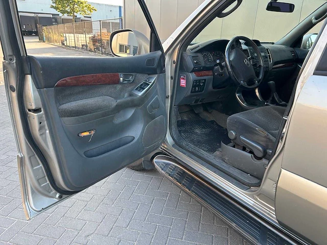 2003 toyota land cruiser 3.0 d-4d 4x4 automaat – 3.500 kg trekgewicht - afbeelding 8 van  15