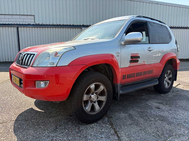 2003 toyota land cruiser 3.0 d-4d vx hr bl.v. bedrijfswagen - afbeelding 1 van  32