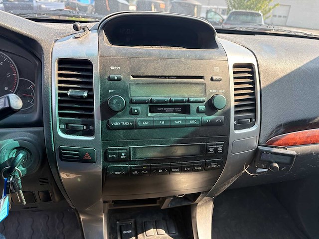 2003 toyota land cruiser 3.0 d-4d vx hr bl.v. bedrijfswagen - afbeelding 19 van  32