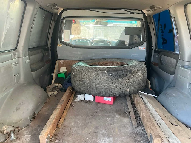 2003 toyota landcruiser 100 4.2 vx hr blind van bedrijfswagen - afbeelding 3 van  18
