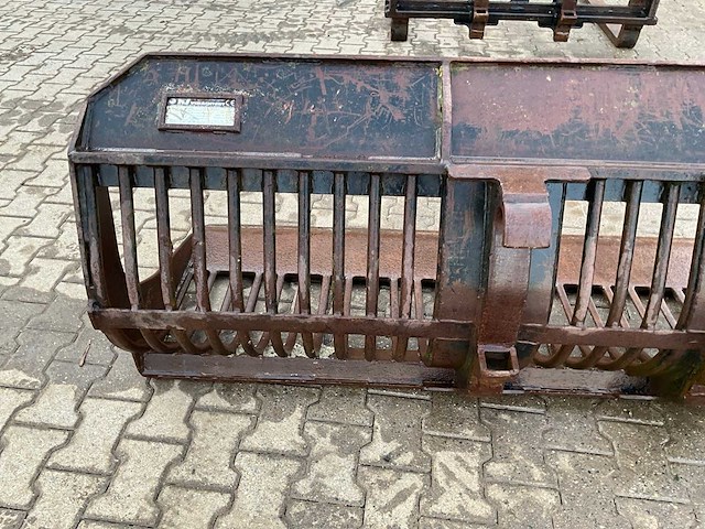 2003 verachtert puinbak - afbeelding 2 van  7