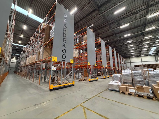 2003 vogelsang palletstelling (207 secties) - afbeelding 1 van  6