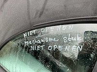 2003 volkswagen new beetle 2.0 cabriolet - afbeelding 9 van  37