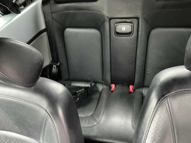 2003 volkswagen new beetle 2.0 cabriolet - afbeelding 31 van  37