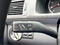 2003 volkswagen touran 7 persoons 1.6-16v fsi personenauto - afbeelding 5 van  15