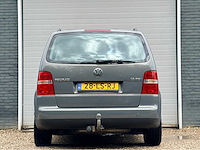 2003 volkswagen touran 7 persoons 1.6-16v fsi personenauto - afbeelding 11 van  15