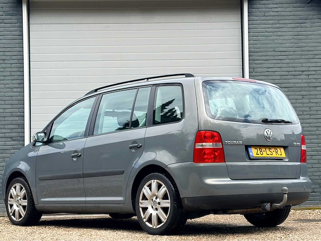 2003 volkswagen touran 7 persoons 1.6-16v fsi personenauto - afbeelding 12 van  15