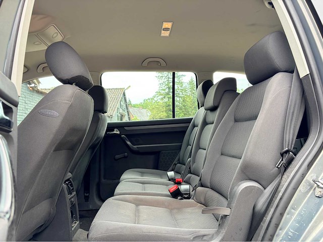 2003 volkswagen touran 7 persoons 1.6-16v fsi personenauto - afbeelding 15 van  15