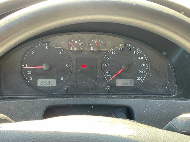2003 volkswagen transporter kombi 1.9 tdi 300 comf.l. personenauto 9 zitplaatsen - afbeelding 13 van  32