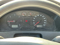 2003 volkswagen transporter kombi 1.9 tdi 300 comf.l. personenauto 9 zitplaatsen - afbeelding 13 van  32