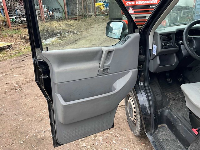 2003 volkswagen transporter tdi camper - afbeelding 45 van  52