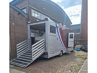 2003 volvo fl 220 zitgroep, toilet, 5 paarden 1 pony, paardenwagen - afbeelding 7 van  14