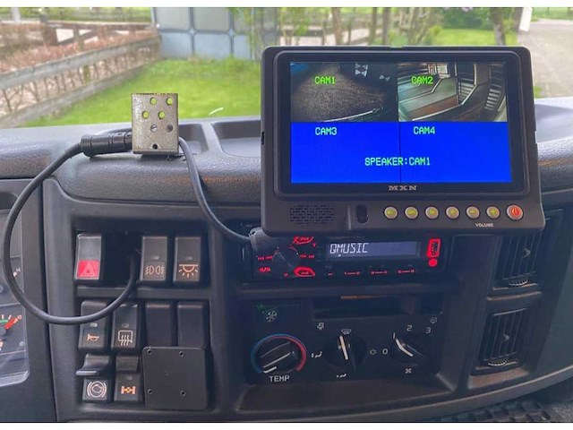 2003 volvo fl 220 zitgroep, toilet, 5 paarden 1 pony, paardenwagen - afbeelding 12 van  14