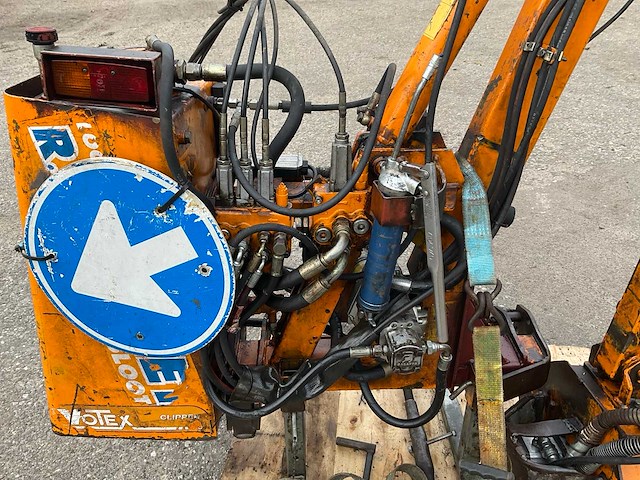 2003 votex clipper 40 armklepelmaaier - afbeelding 11 van  12