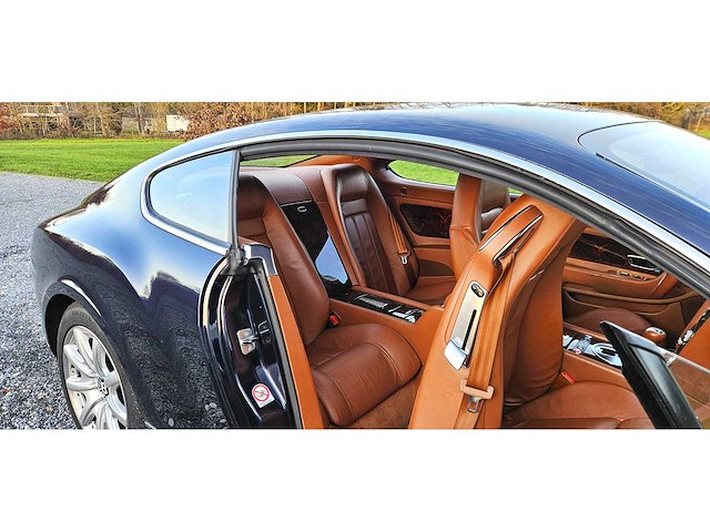 2004 - bentley continental gt w12 - afbeelding 18 van  51